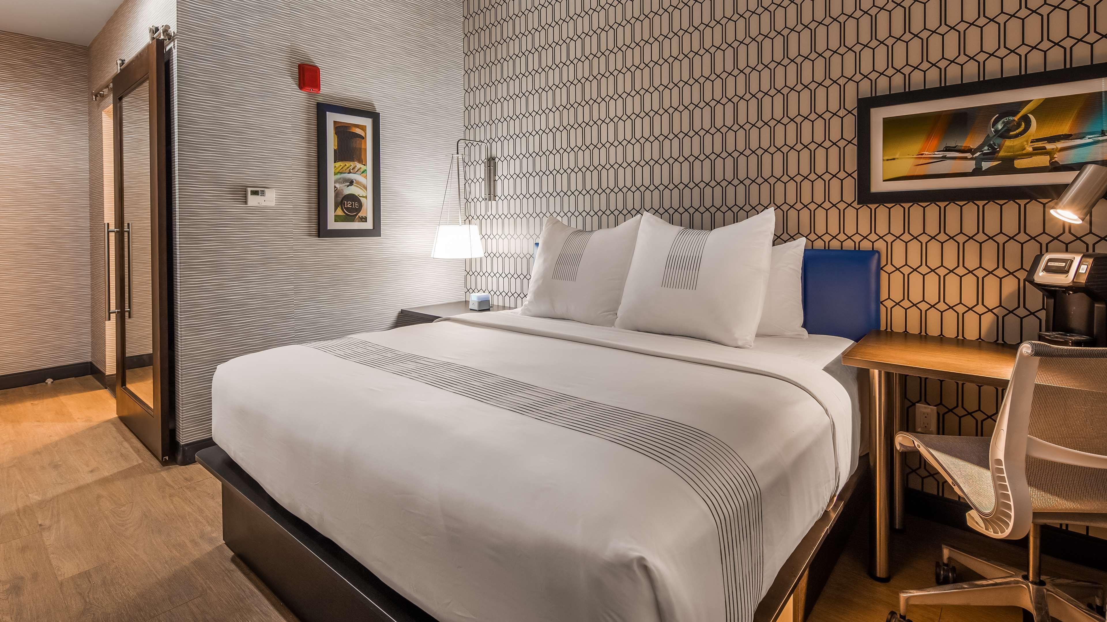Glo Best Western Brooklyn Nyc New York Exteriér fotografie